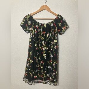 NWT Kimchi Blue Medium floral embroidered Tunic top colorful multicolored